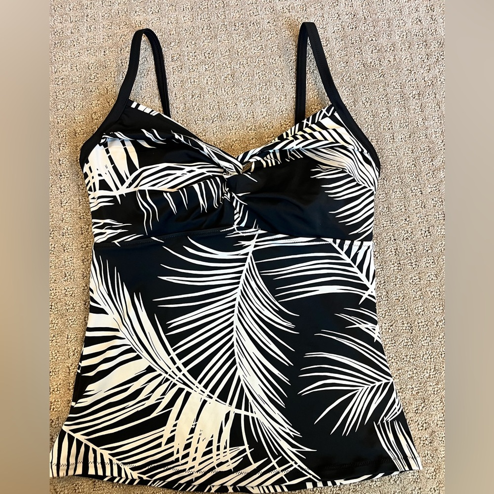 Athleta Tankini 36D/DD